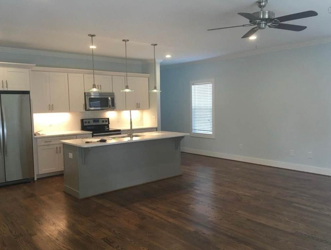 https://bt-photos.global.ssl.fastly.net/nashville/1280_boomver_1_RTC2942320-1.jpg
