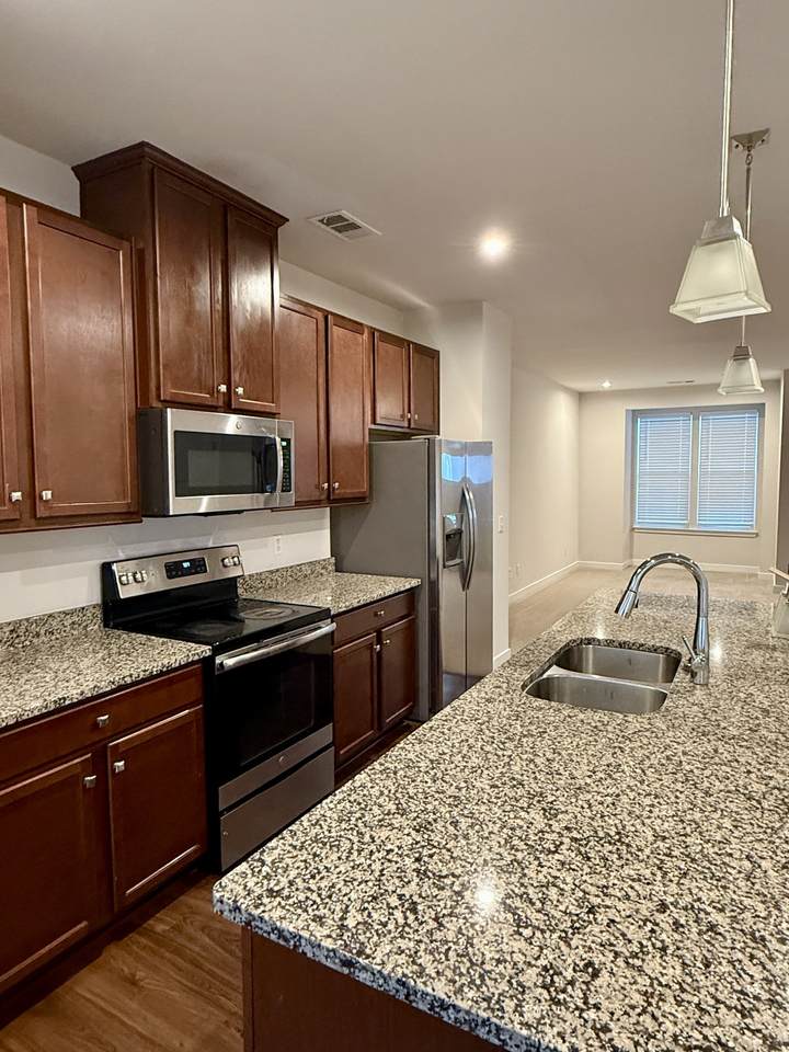 4316 Summercrest Blvd - Photo 1