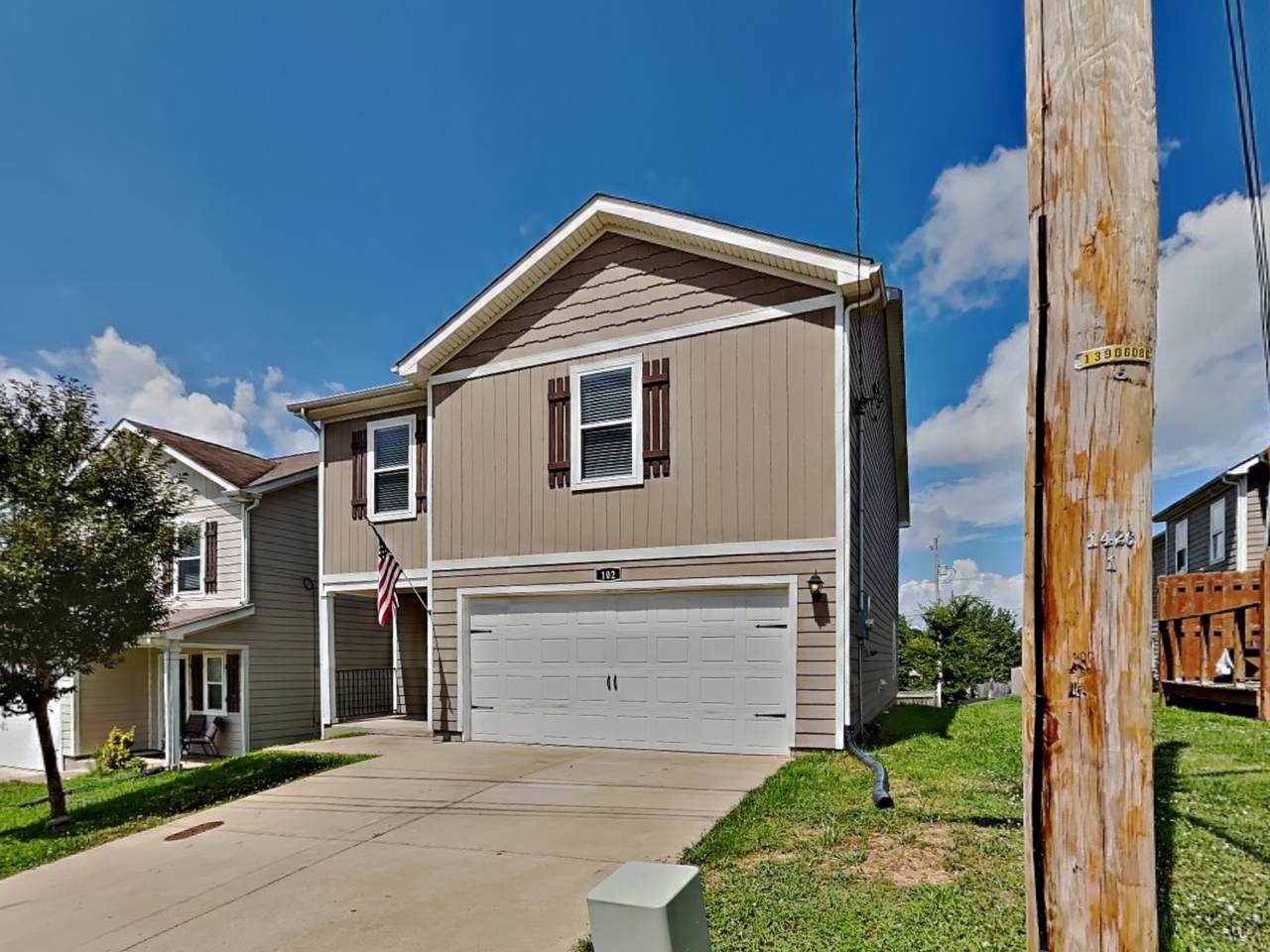 102 Westcott St - Photo 1