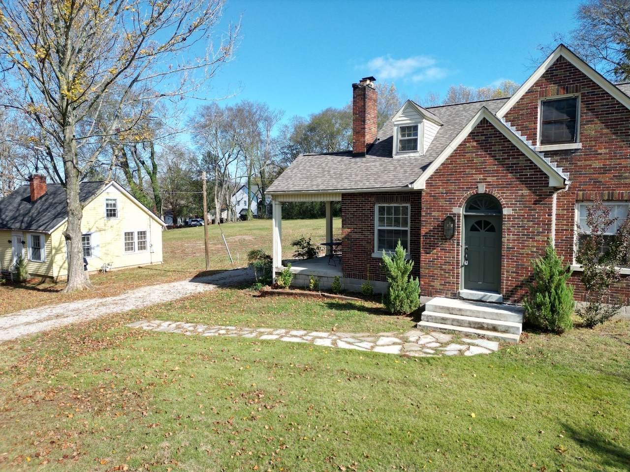 https://bt-photos.global.ssl.fastly.net/nashville/1280_boomver_1_RTC2942866-1.jpg