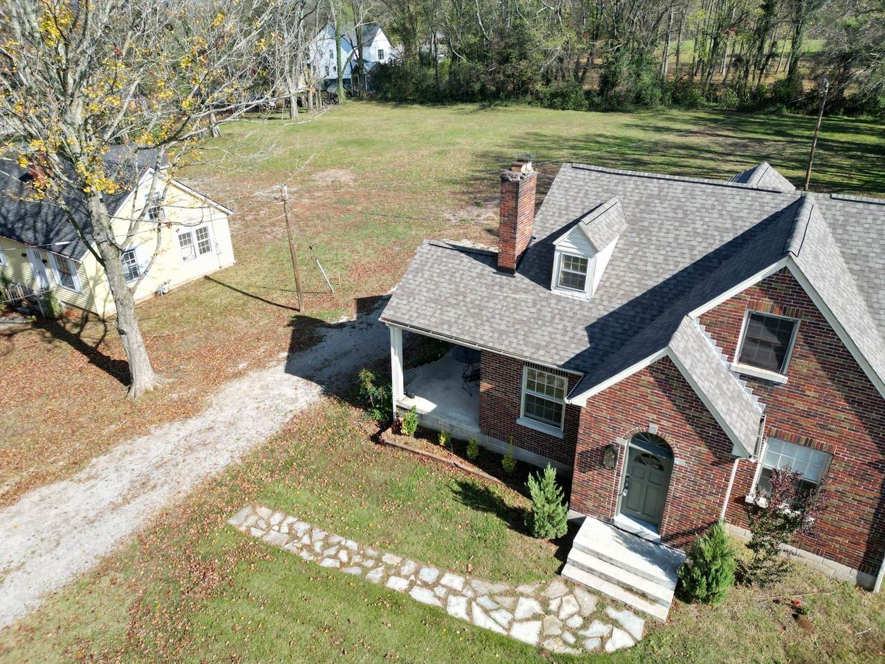 https://bt-photos.global.ssl.fastly.net/nashville/1280_boomver_1_RTC2942866-1.jpg