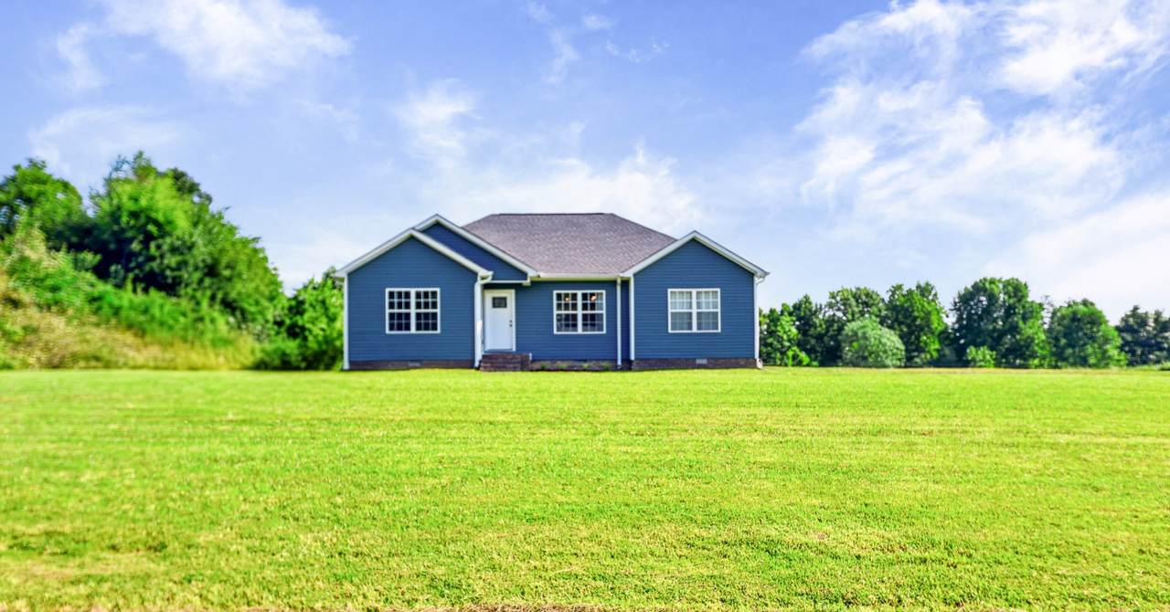 794 Hawkins Rd - Photo 1