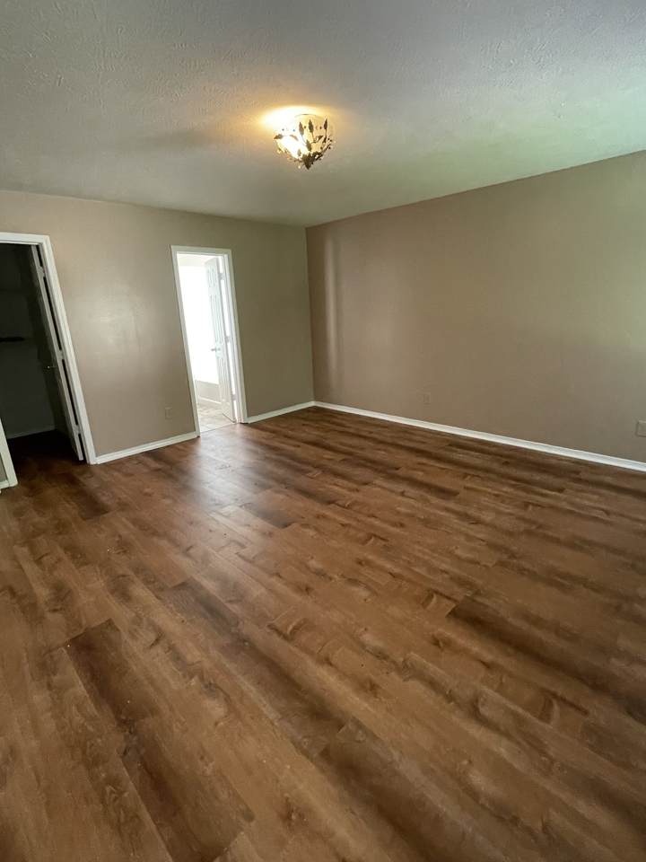 https://bt-photos.global.ssl.fastly.net/nashville/1280_boomver_1_RTC2942993-1.jpg