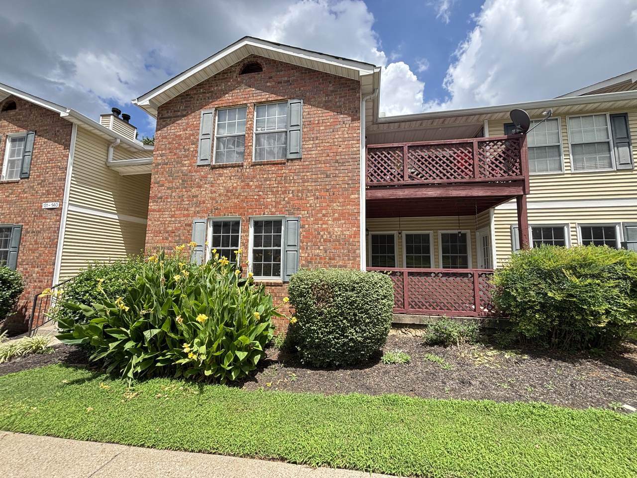 136 N Timber Dr - Photo 1