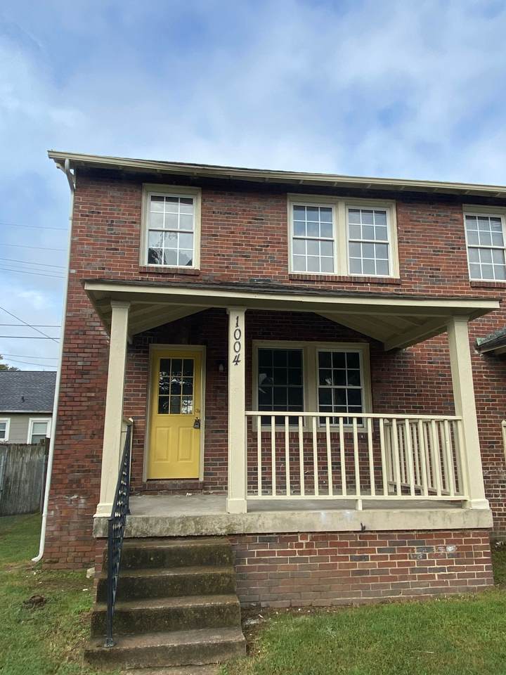 1004 Debow St - Photo 1