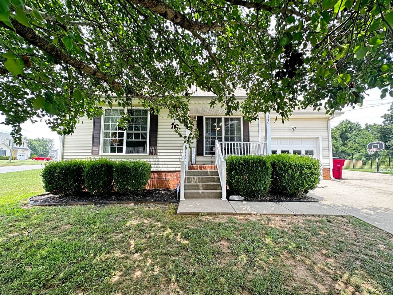 https://bt-photos.global.ssl.fastly.net/nashville/1280_boomver_1_RTC2943059-1.jpg
