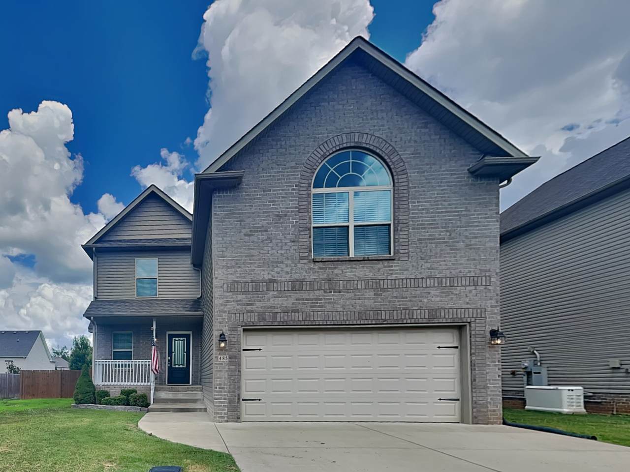 485 Preakness Cir - Photo 1