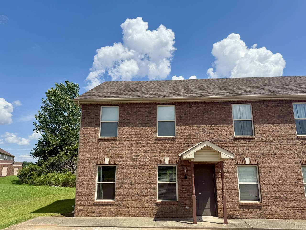 1705 Manning Dr - Photo 1
