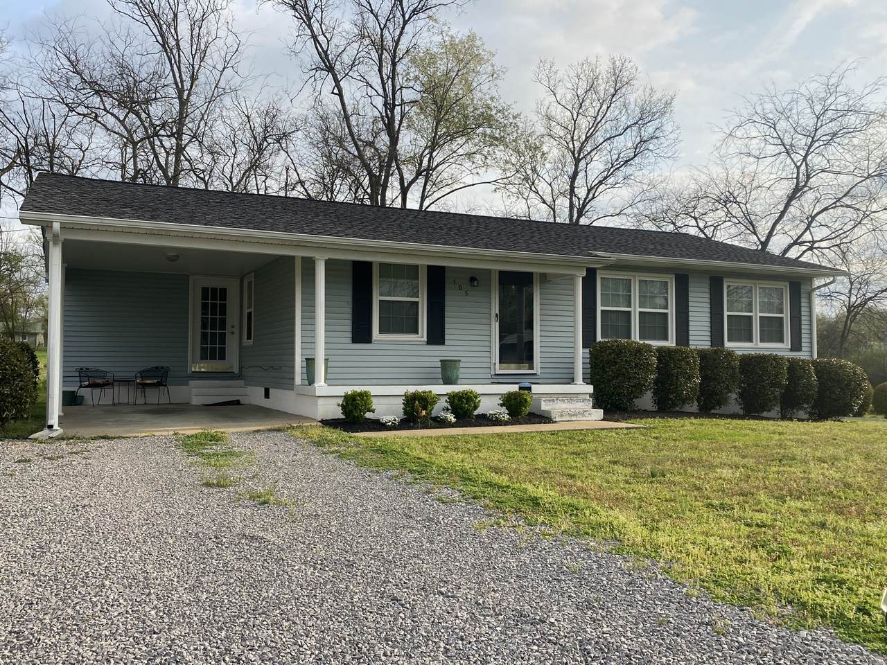 105 Kingwood Ave - Photo 1