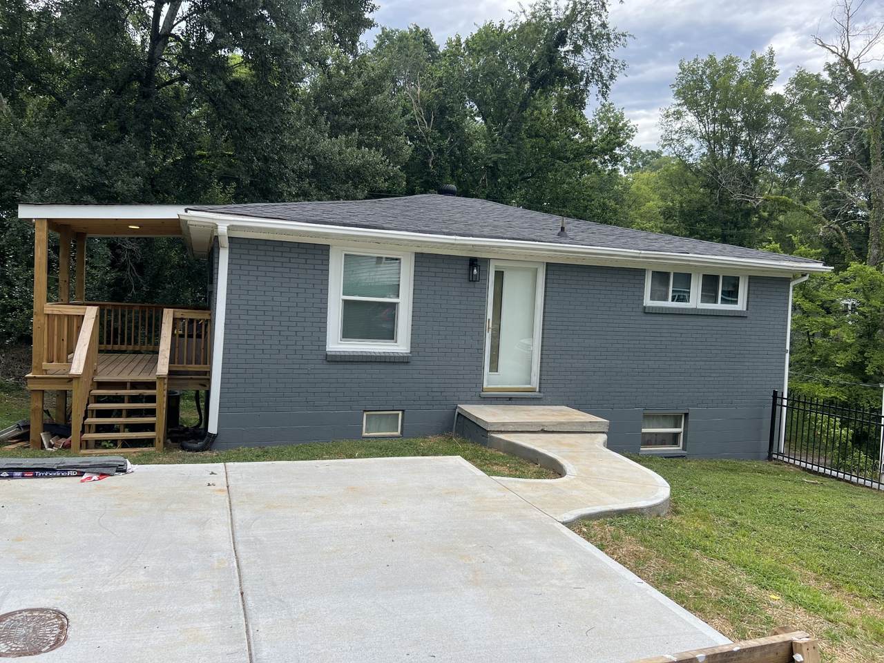 21 Proctor Dr - Photo 1