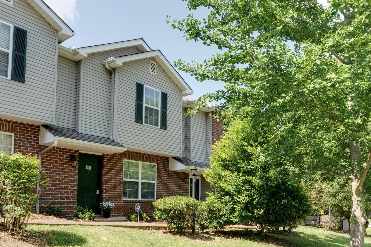 104 Waterview Dr - Photo 1
