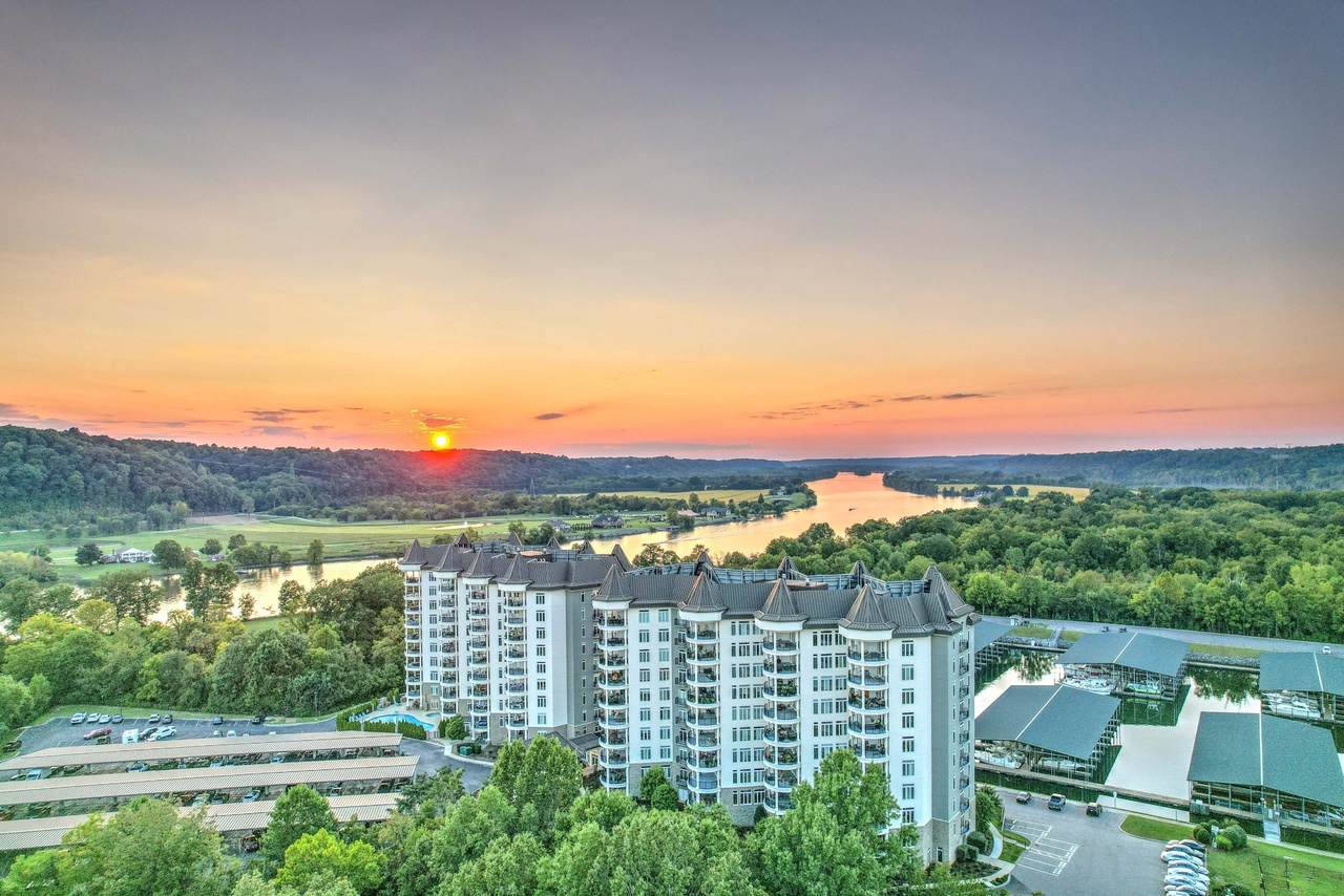 https://bt-photos.global.ssl.fastly.net/nashville/1280_boomver_1_RTC2944116-1.jpg