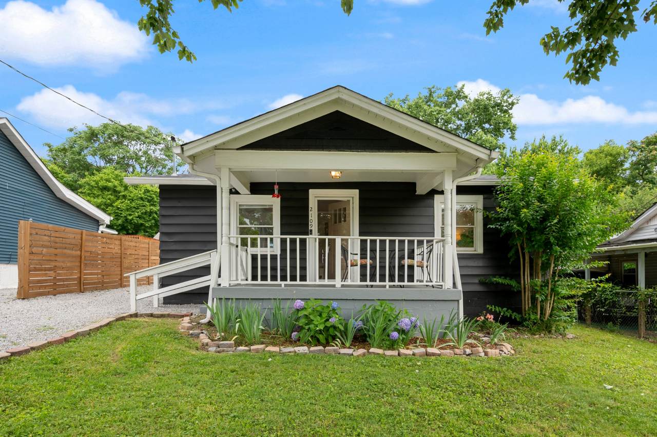 2109B Sadler Ave - Photo 1