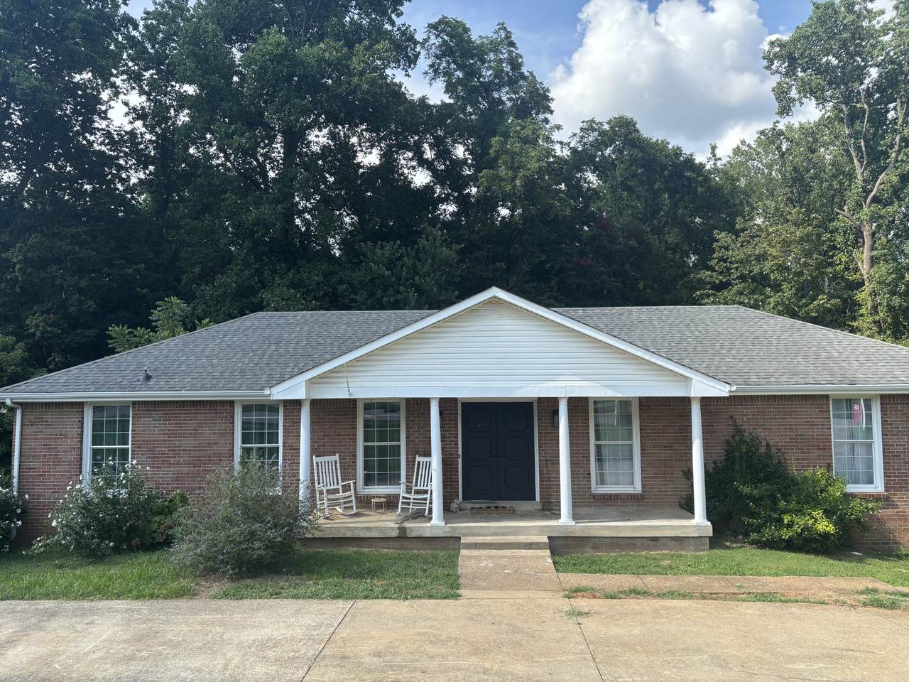 251 E Porters Bluff Rd - Photo 1