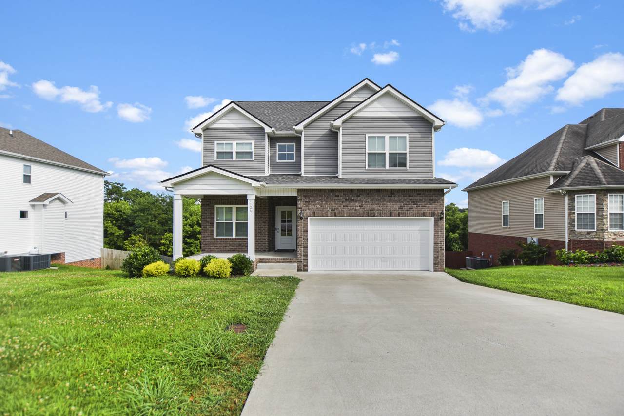 1124 Stillwood Drive - Photo 1