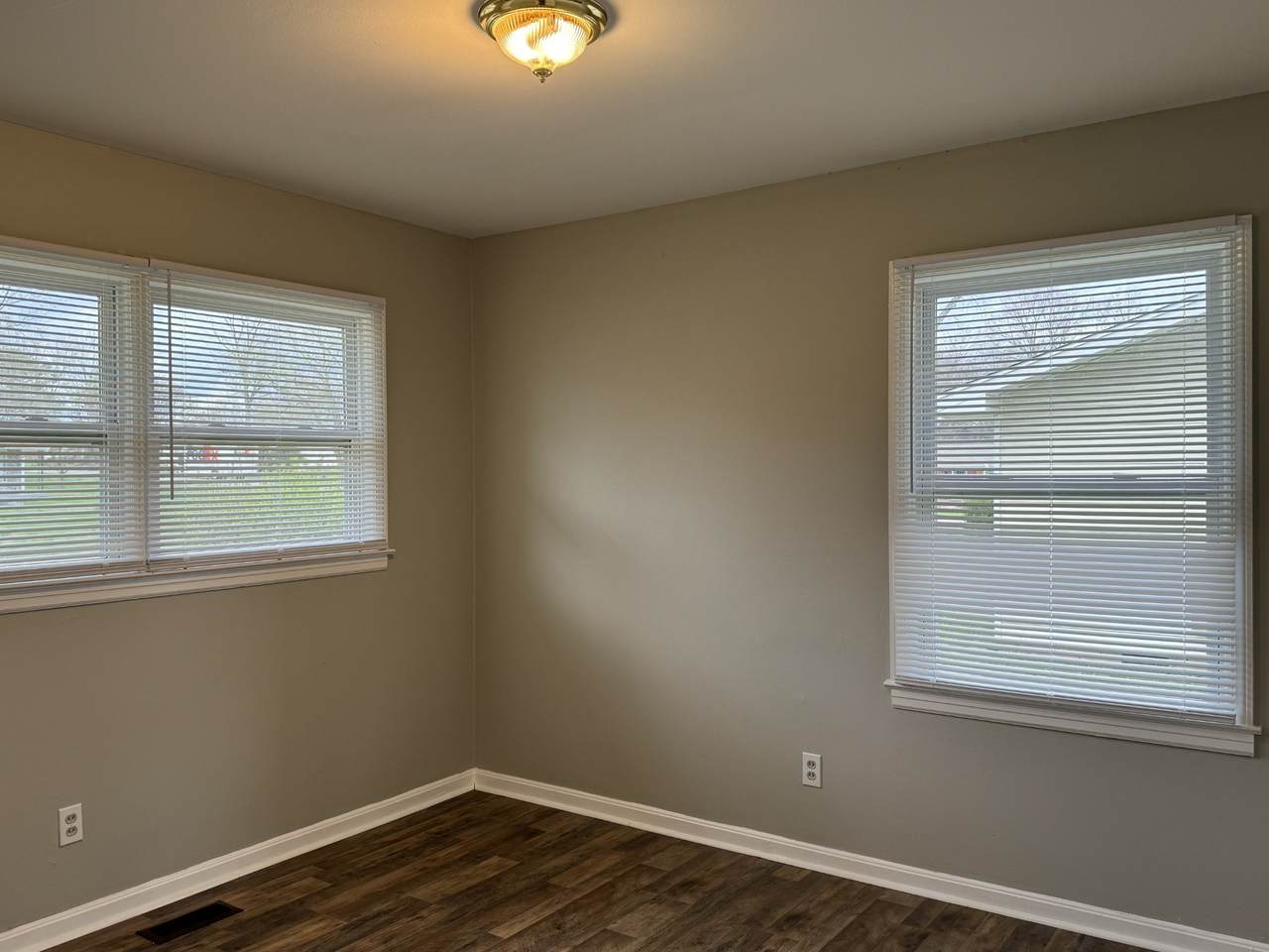 https://bt-photos.global.ssl.fastly.net/nashville/1280_boomver_1_RTC2944651-1.jpg
