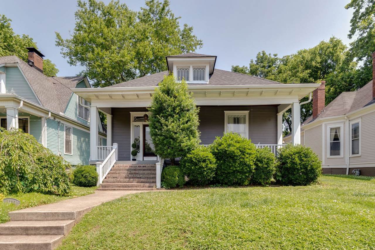 1111 Calvin Ave - Photo 1