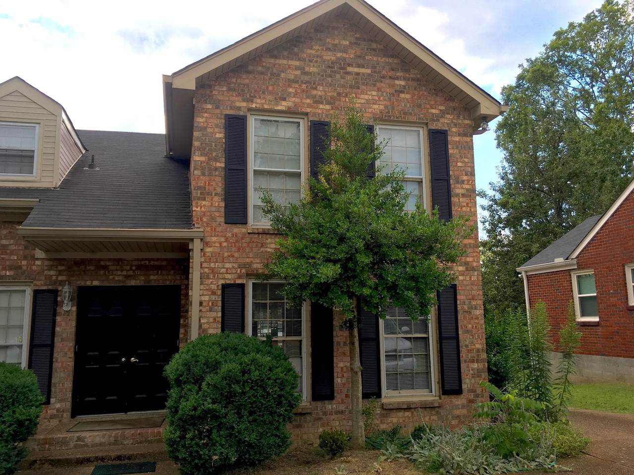 179 Woodmont Blvd - Photo 1