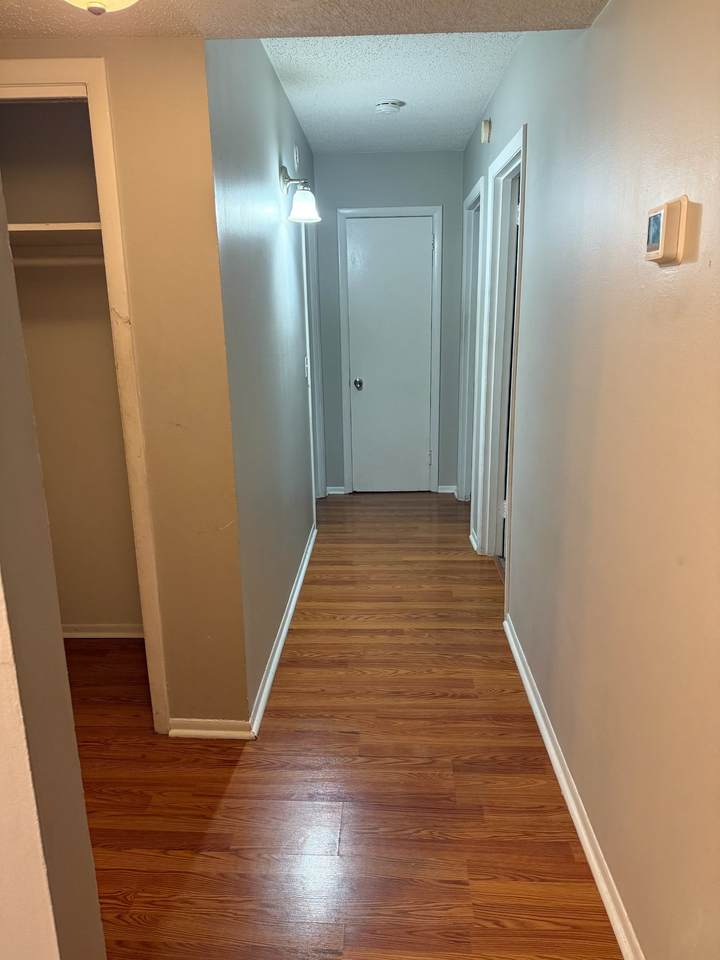 441 Harding Pl - Photo 1