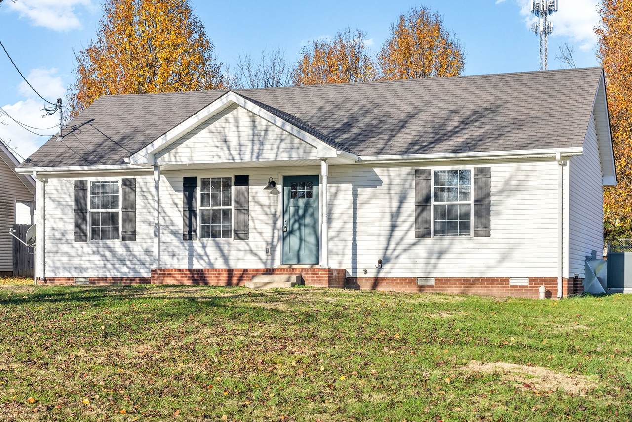 152 Monarch Ln - Photo 1