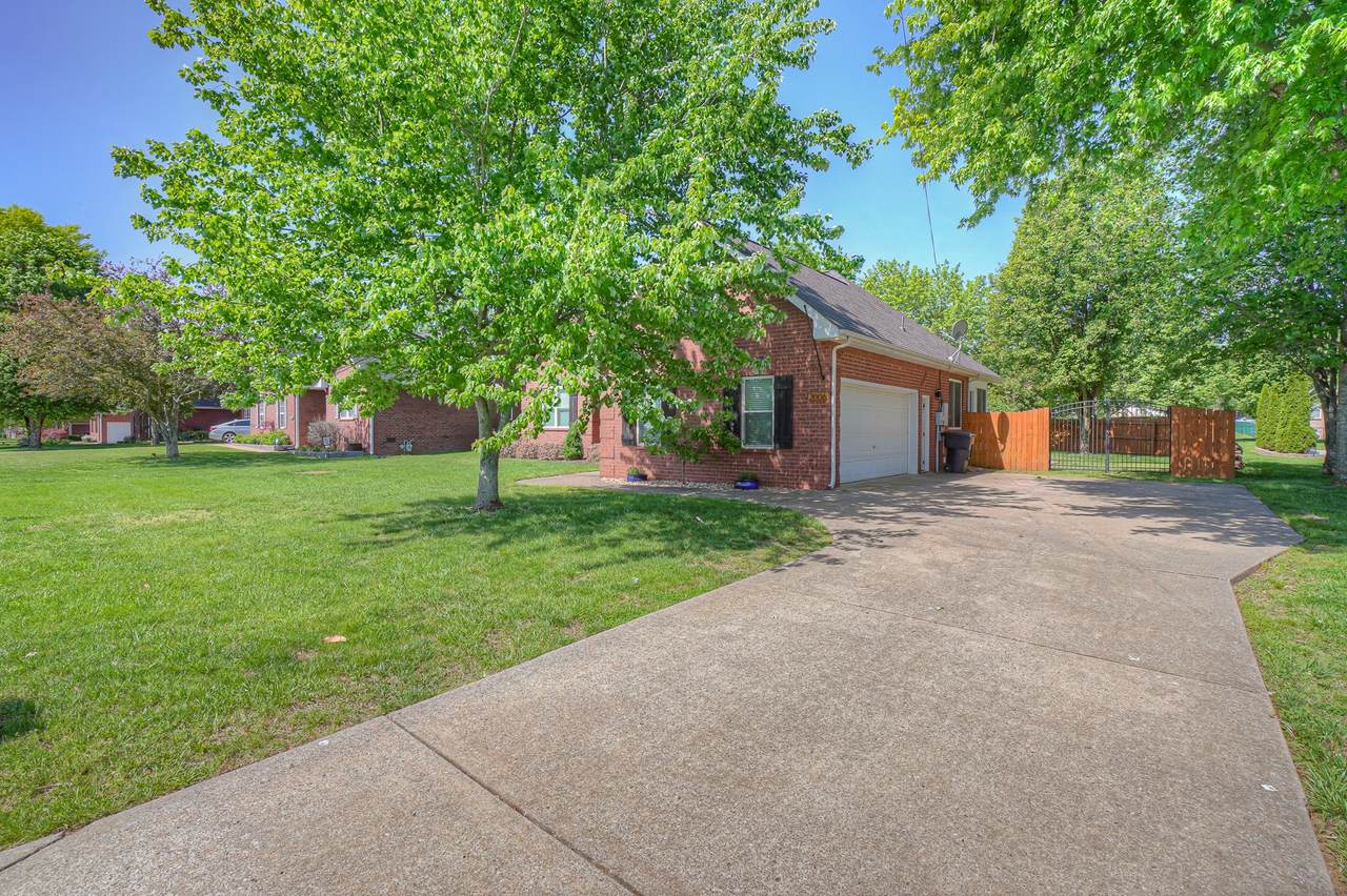 https://bt-photos.global.ssl.fastly.net/nashville/1280_boomver_1_RTC2945926-1.jpg