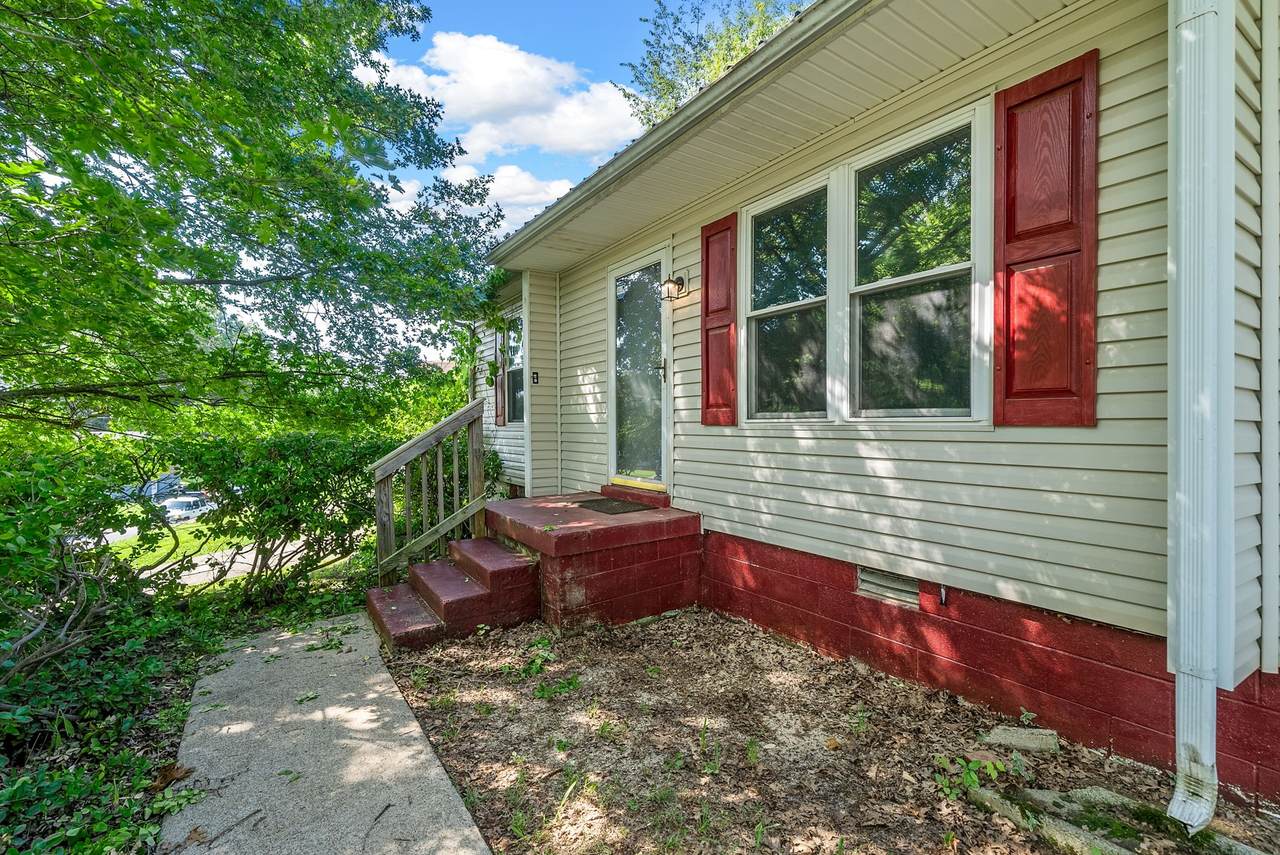 1586 Boxcroft Rd - Photo 1