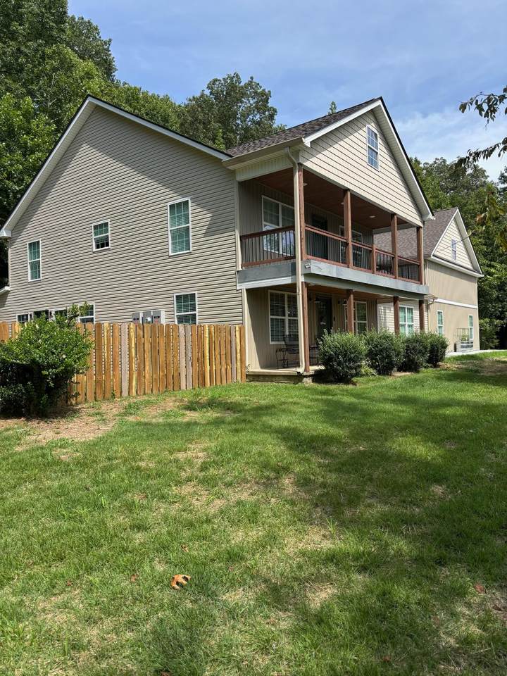124 Hayes Fork Creek Rd - Photo 1