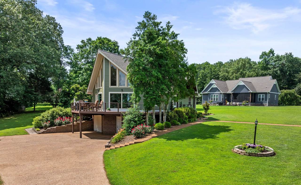 46 Willow Dr - Photo 1