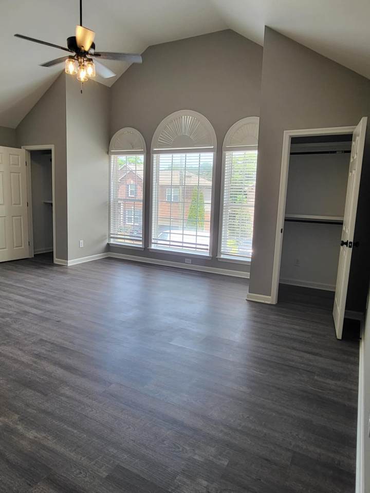 https://bt-photos.global.ssl.fastly.net/nashville/1280_boomver_1_RTC2946120-1.jpg