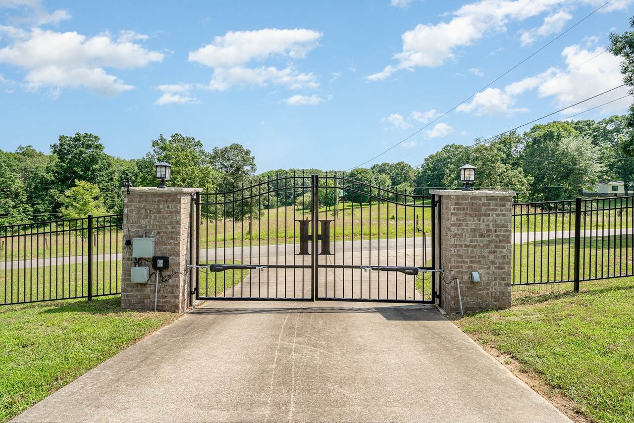https://bt-photos.global.ssl.fastly.net/nashville/1280_boomver_1_RTC2946129-1.jpg