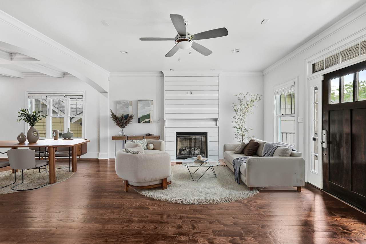 2221 10th Ave - Photo 1