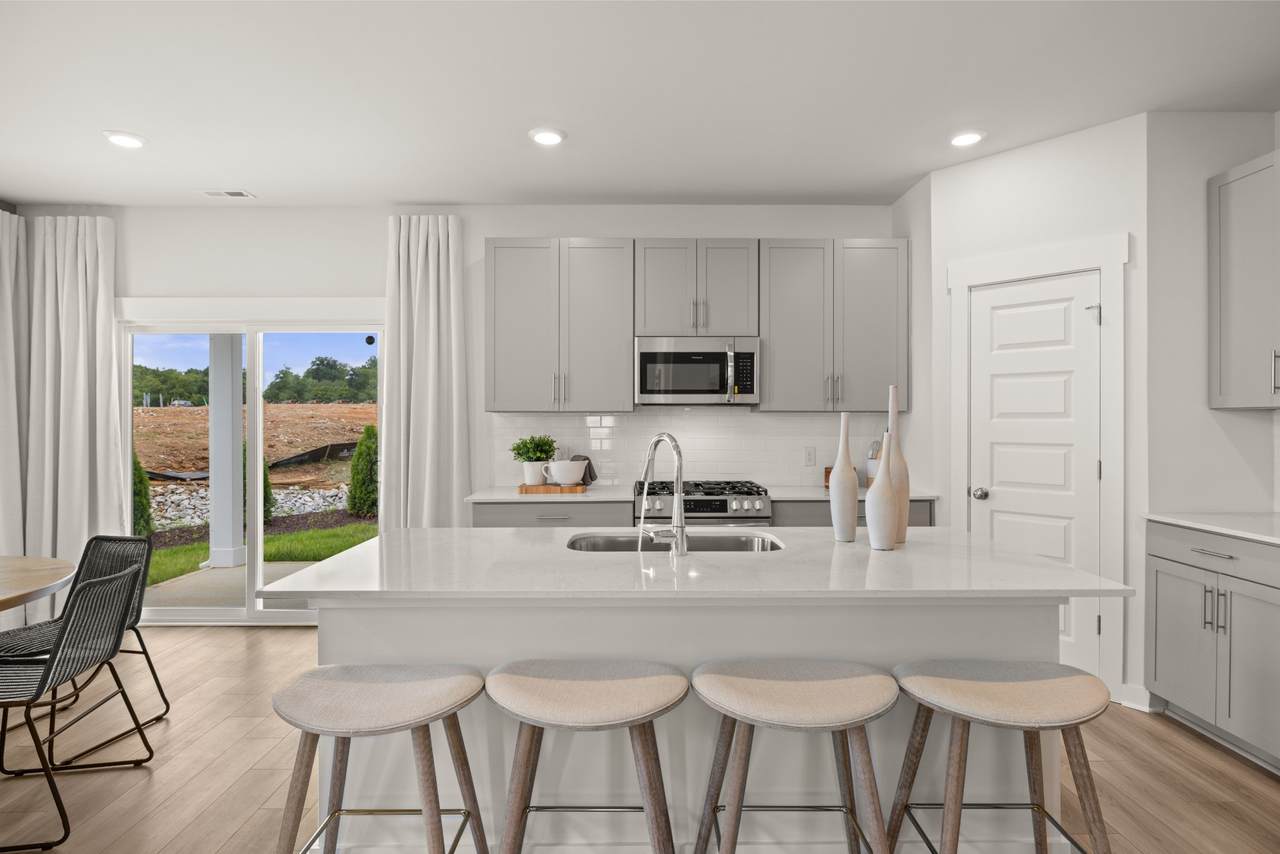 440 Lacewing Lane - Photo 1