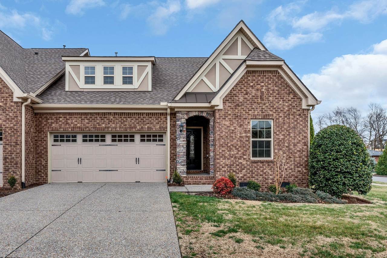 1332 Reynard Dr - Photo 1