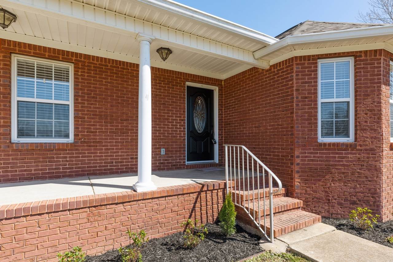 798 Monument Rd - Photo 1