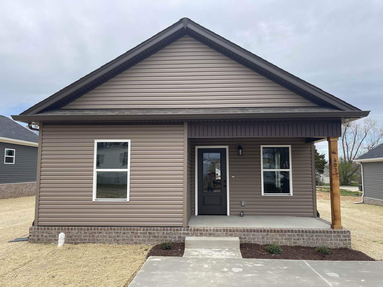 403 Church St - Photo 1