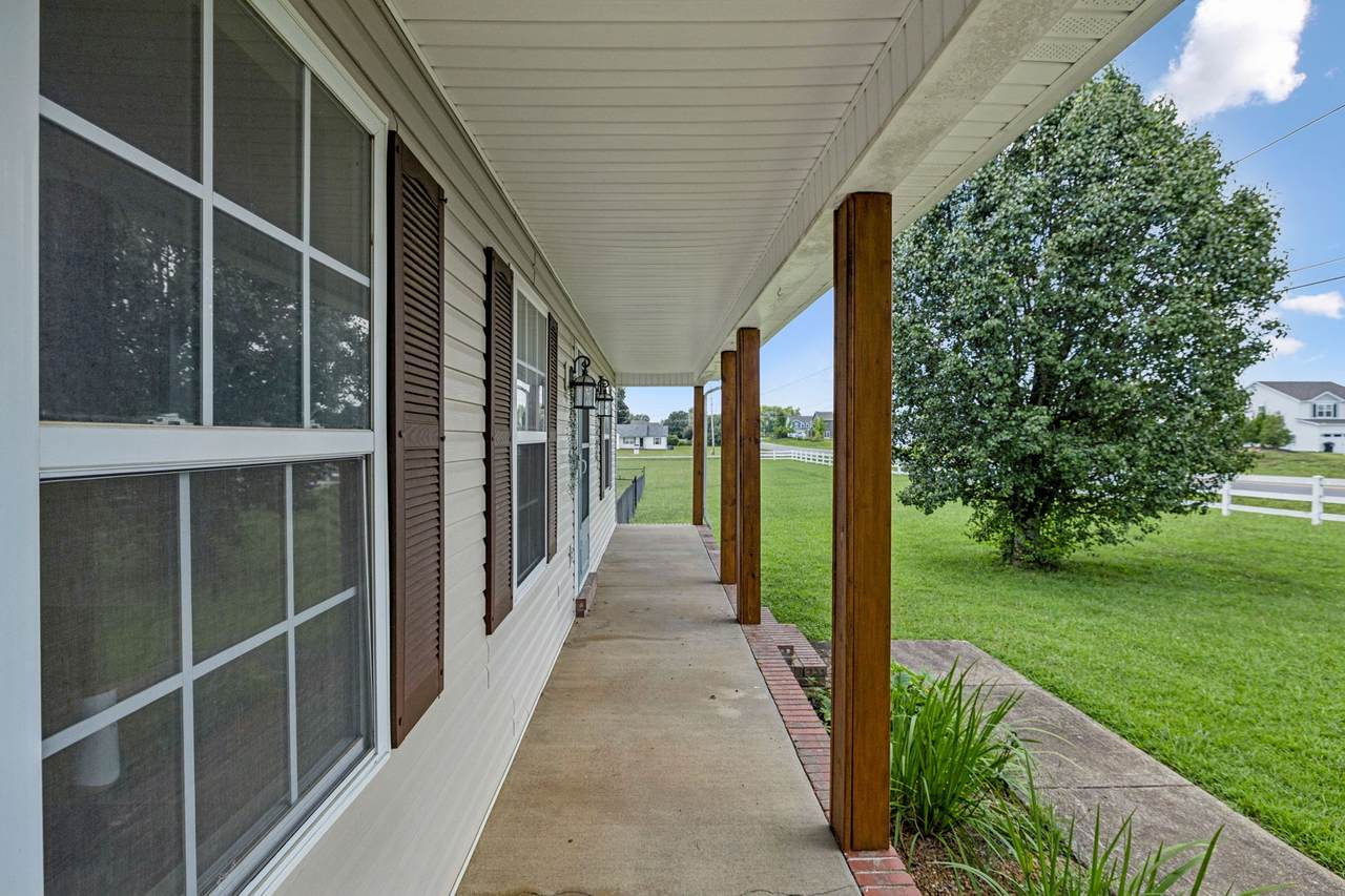 https://bt-photos.global.ssl.fastly.net/nashville/1280_boomver_1_RTC2946661-1.jpg