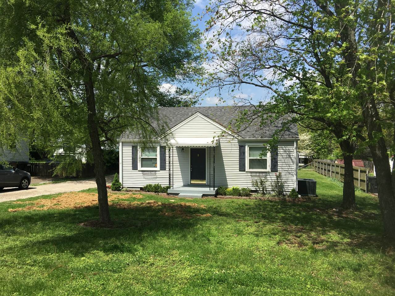 62 Peachtree St - Photo 1