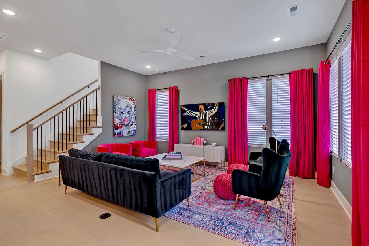 https://bt-photos.global.ssl.fastly.net/nashville/1280_boomver_1_RTC2946752-1.jpg