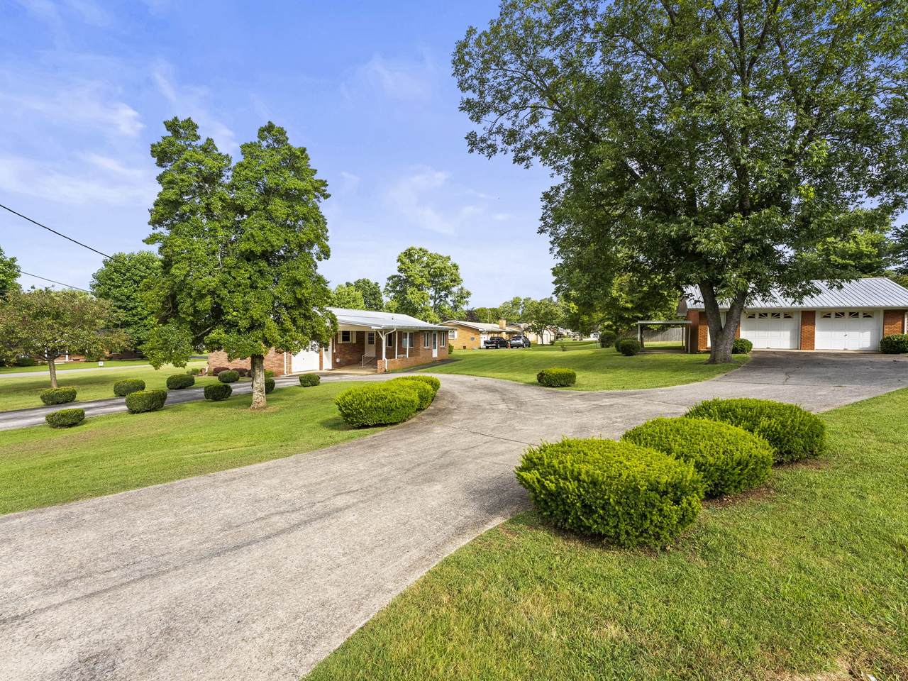 https://bt-photos.global.ssl.fastly.net/nashville/1280_boomver_1_RTC2946840-1.jpg