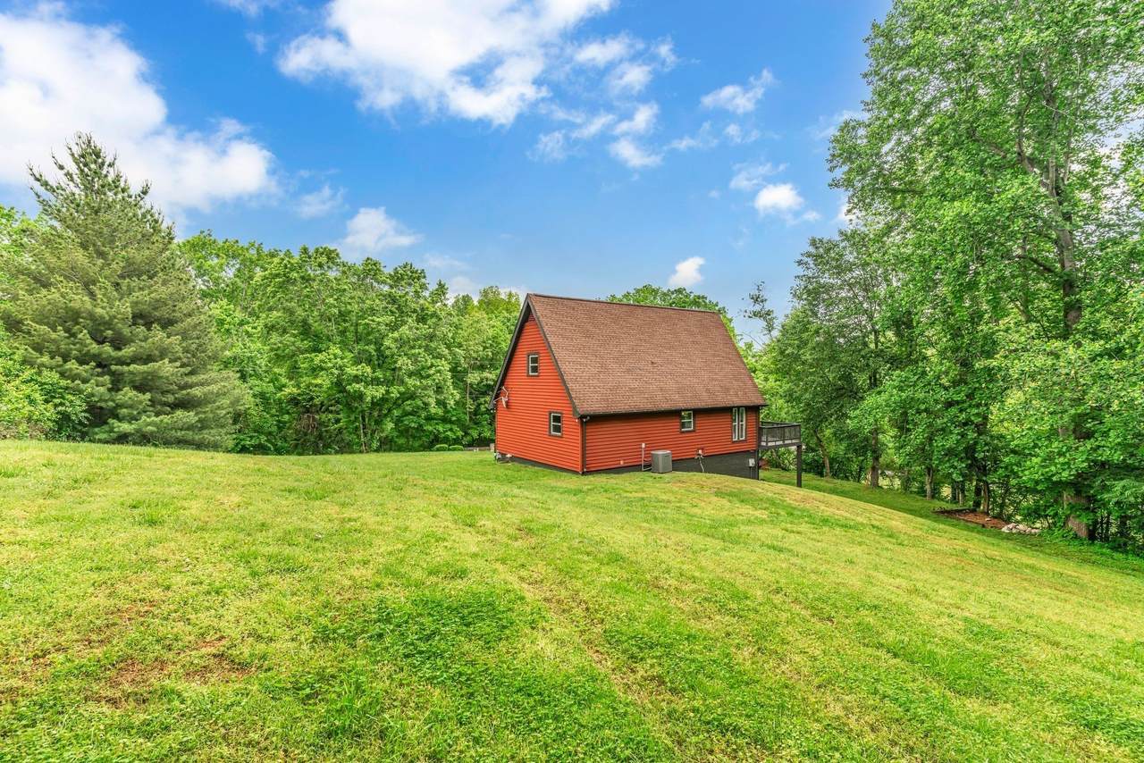 4945 Palestine Rd - Photo 1