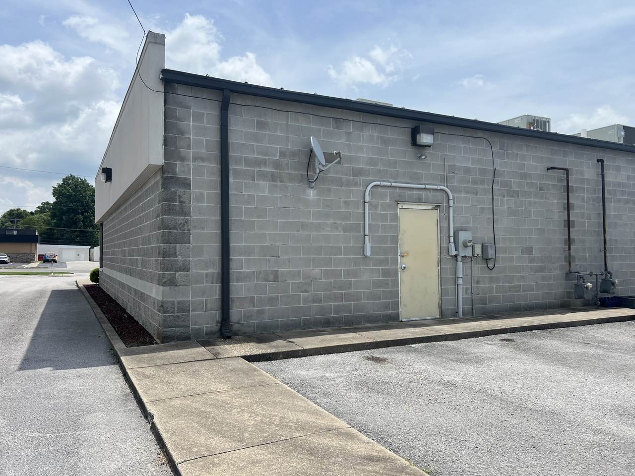 https://bt-photos.global.ssl.fastly.net/nashville/1280_boomver_1_RTC2950781-1.jpg
