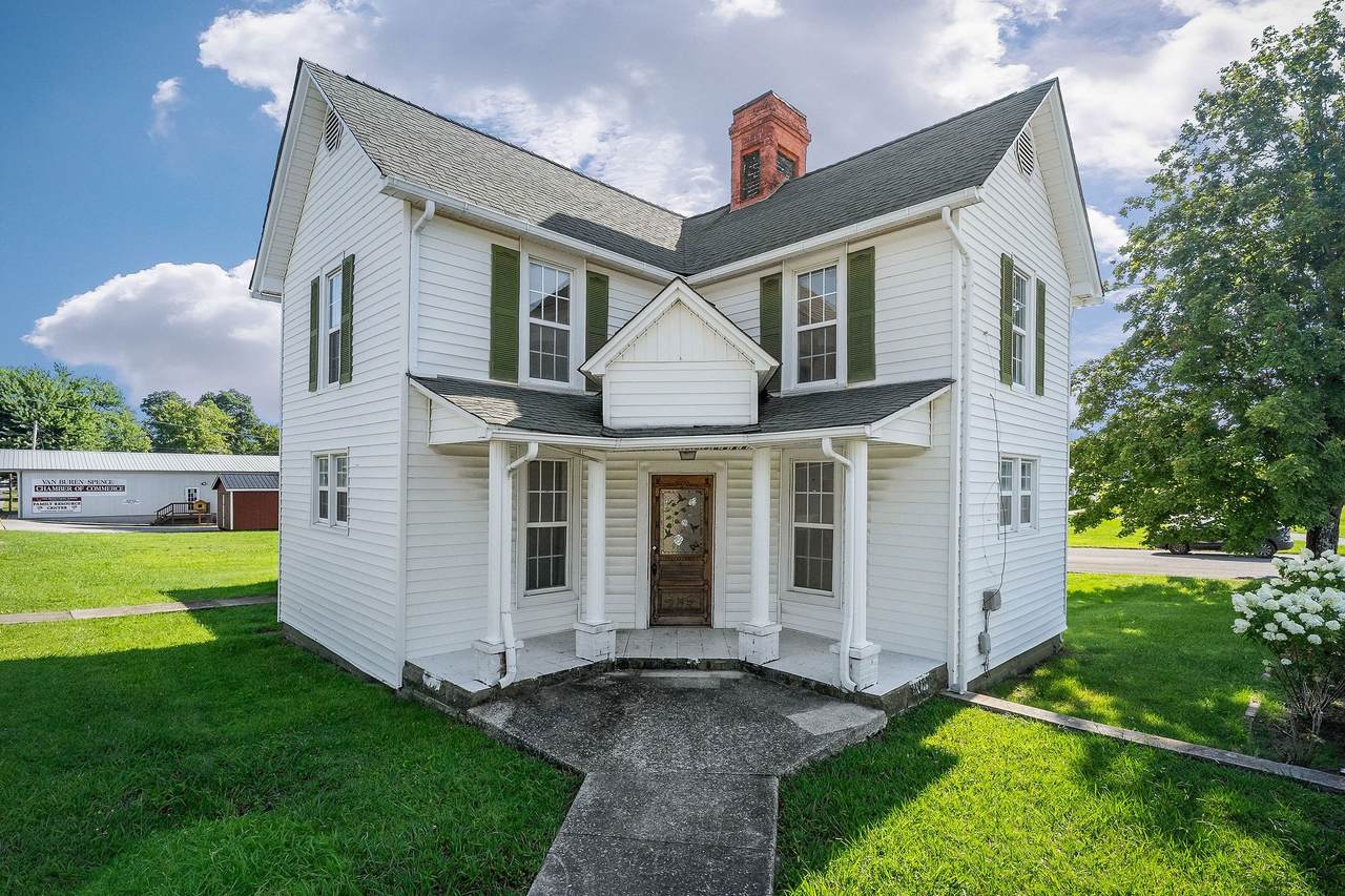 15 Spring St - Photo 1