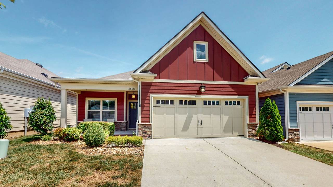2508 Hanover Dr - Photo 1