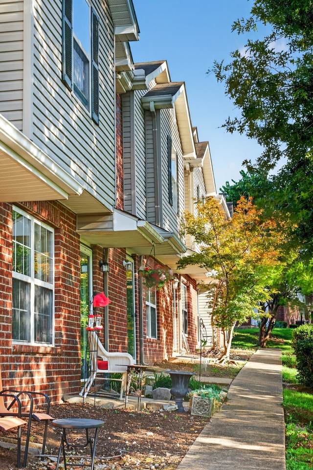 341 Bonita Pkwy - Photo 1