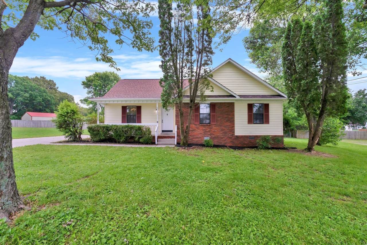 6109 Ebenezer Rd - Photo 1
