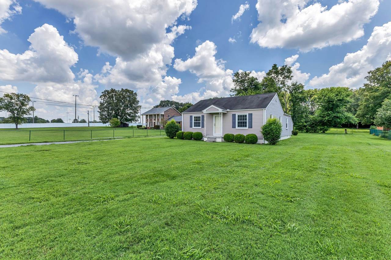3179 Boyd Mill Ave - Photo 1