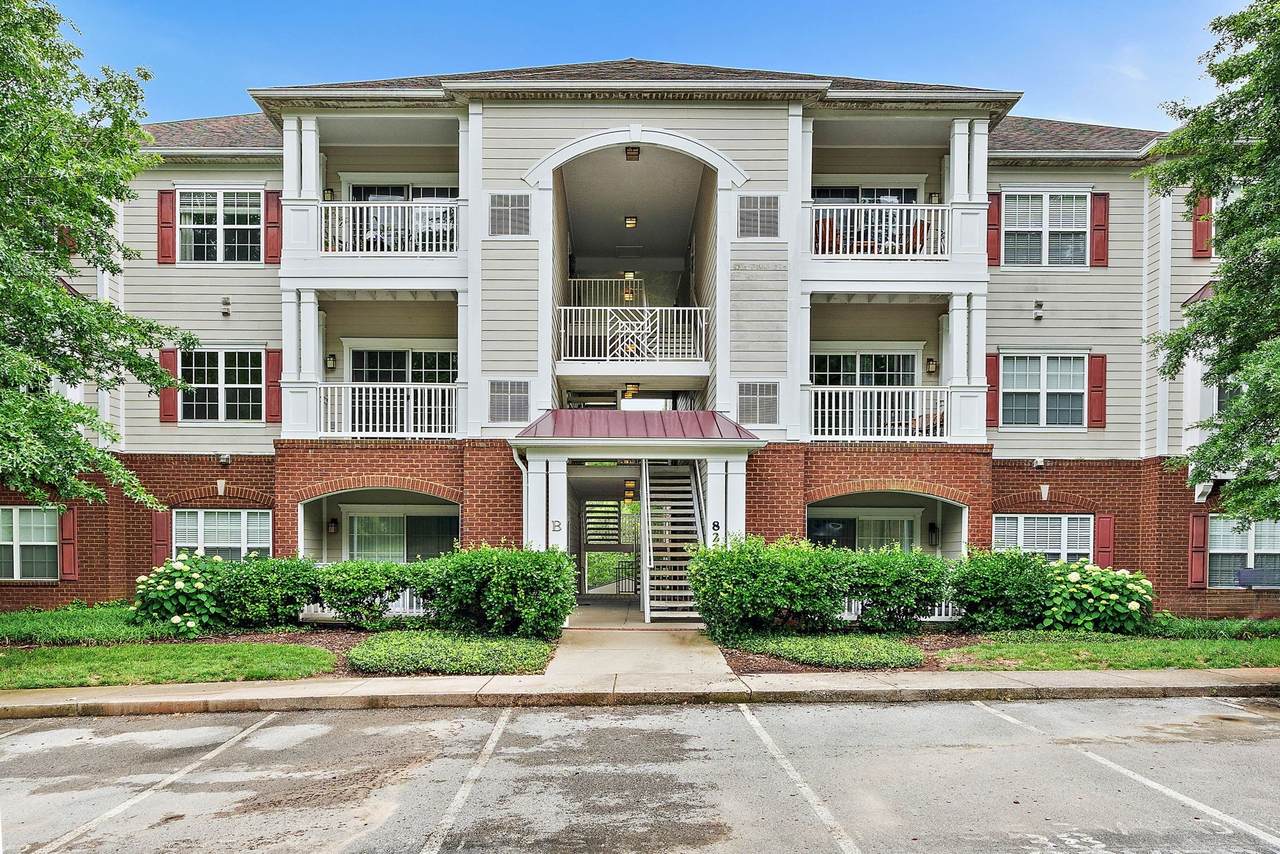 8221 Lenox Creekside Dr - Photo 1