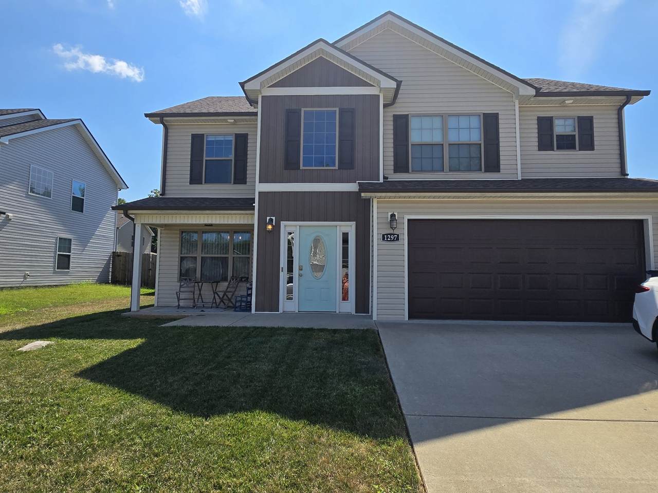 1297 Magnum Dr - Photo 1