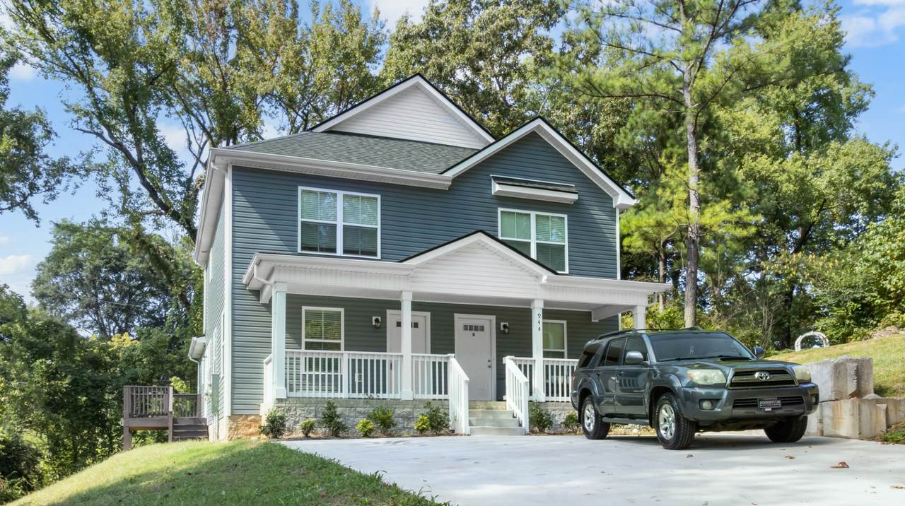 944 Norman Dr - Photo 1