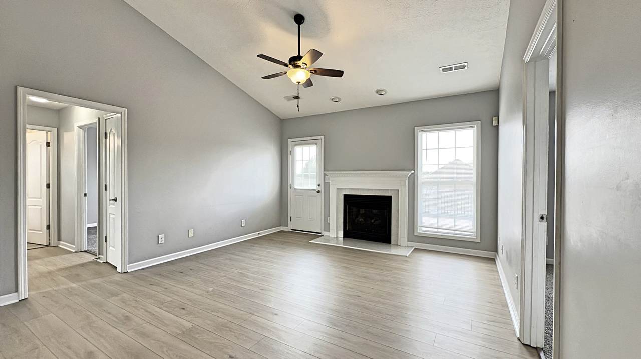 https://bt-photos.global.ssl.fastly.net/nashville/1280_boomver_1_RTC2958421-1.jpg